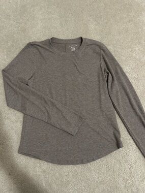 American Eagle Taupe Ribbed Crewneck Top